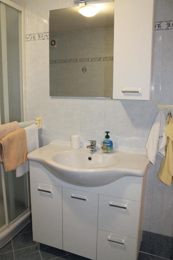 Apartment Frleta Umag Buitenkant foto