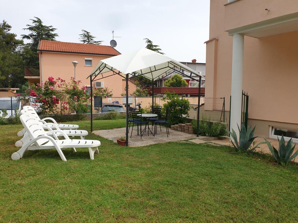 Apartment Frleta Umag Buitenkant foto